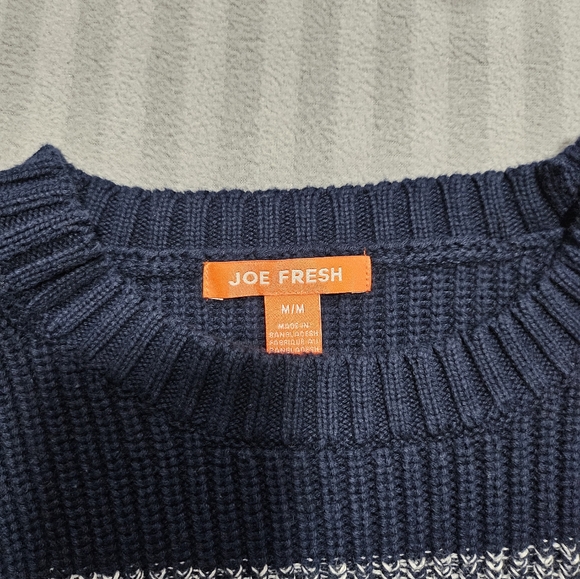 Joe Fress Sweater - Picture 2 of 2